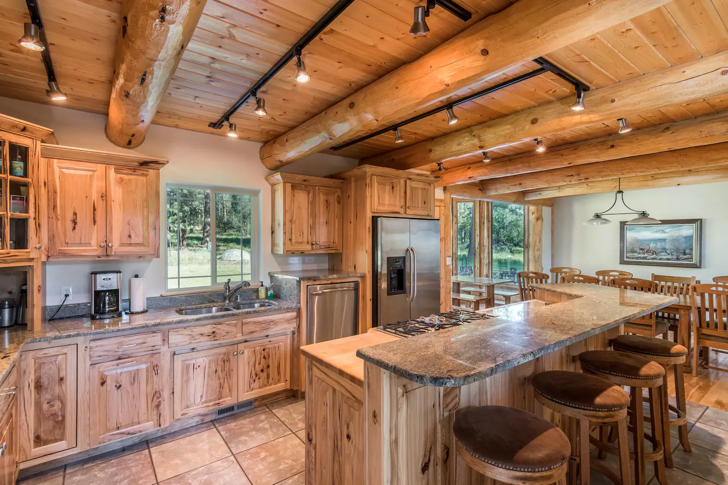 Roomy kitchen suitable for hosting up to 20 guests.